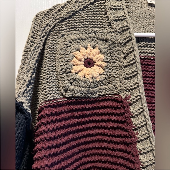 Closeout!▪️NWT POL Color Blocked, Striped, Floral Multi Cardigan Sweater - Picture 6 of 6